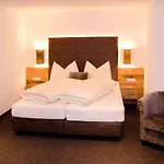 Garni Vereina Hotel apartamentowy 3*