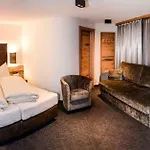 Garni Vereina 3*