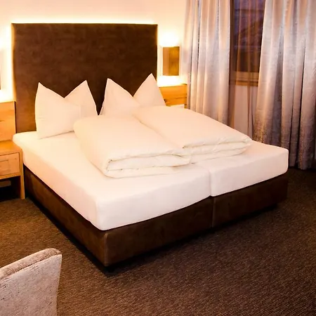 Hotel apartamentowy Garni Vereina 3*