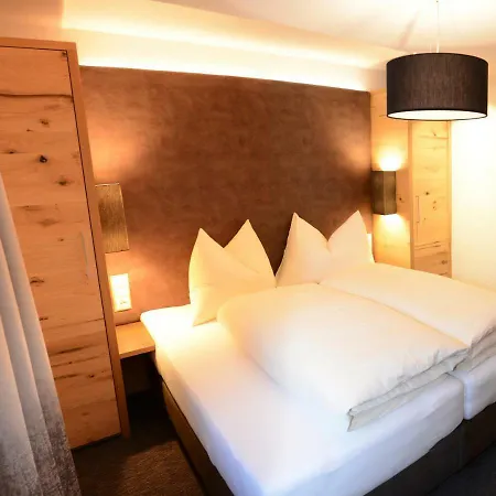 Hotel apartamentowy Garni Vereina 3*