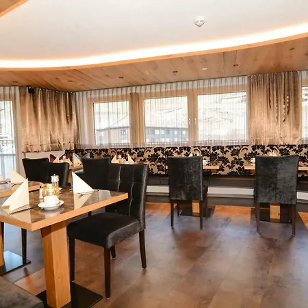 Hotel apartamentowy Garni Vereina 3*